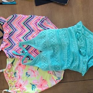 3 Little girls bathing suits